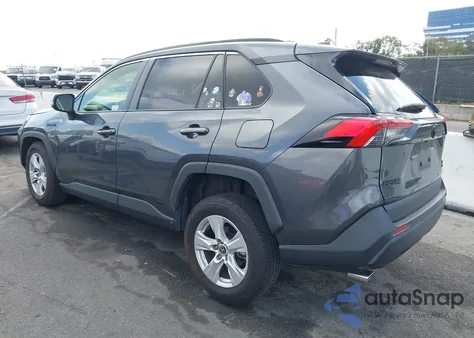 2020 Toyota Rav4 Hybrid Xle z USA, uszkodzony, nr VIN JTMRWRFV2LD064535